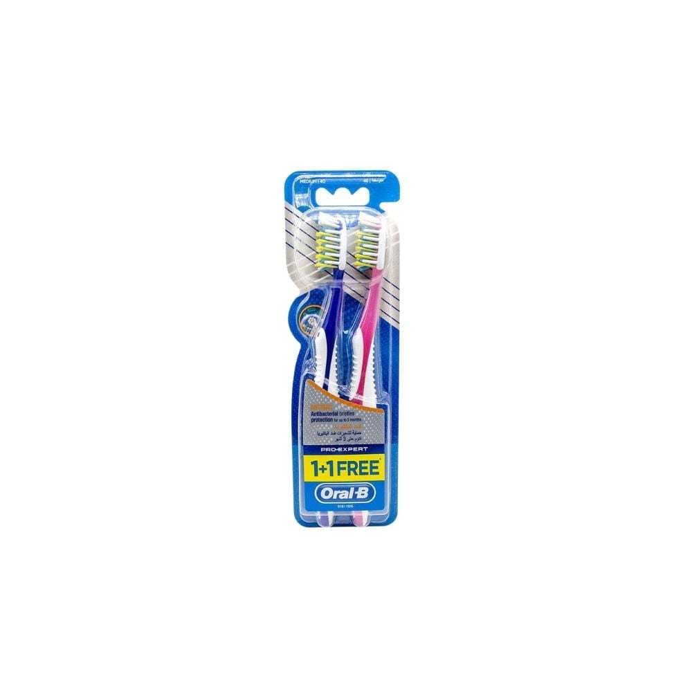 Oral-B Pro-Expert Antibacterial Medium 40 Toothbrush 1+1 
